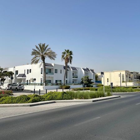 Al Corniche Hotel Schardscha Exterior foto