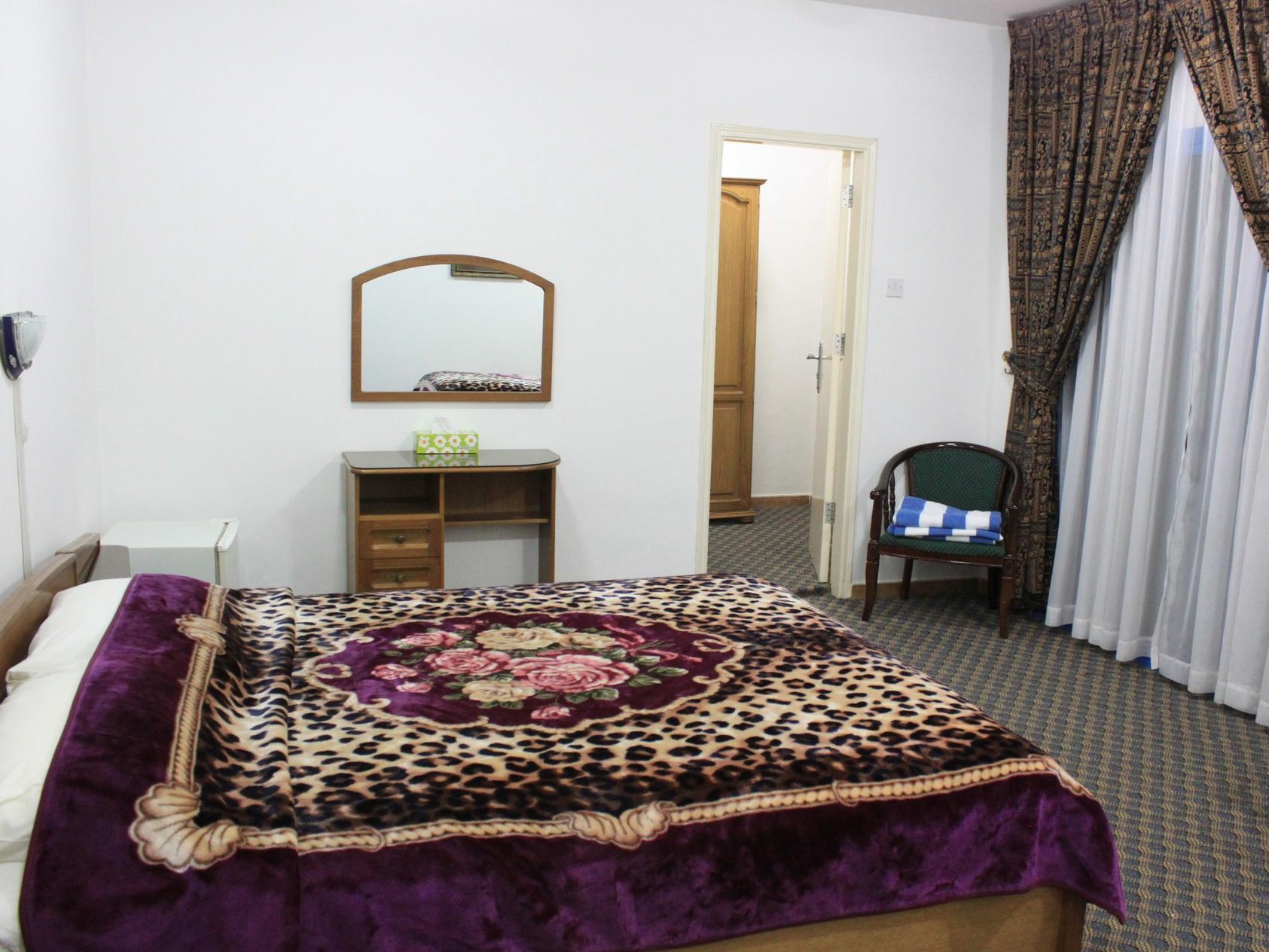 Al Corniche Hotel Schardscha Exterior foto