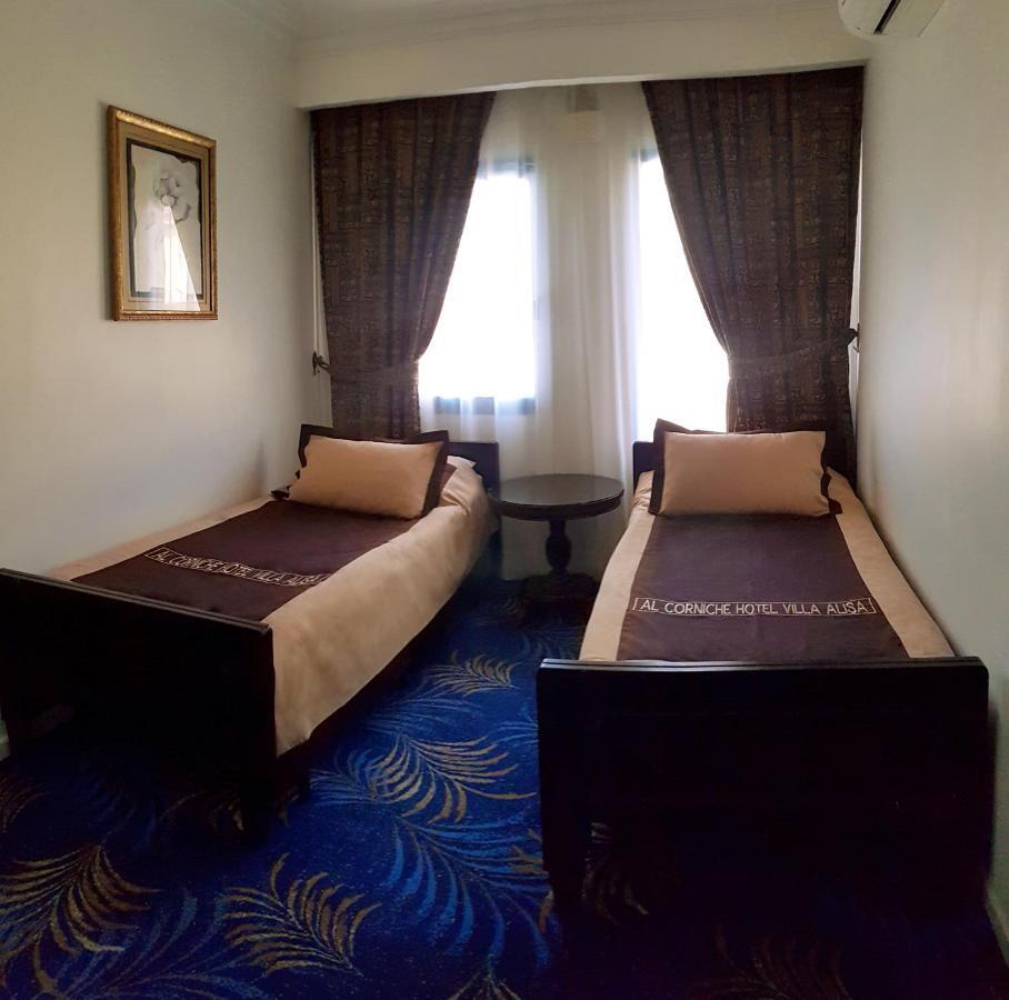 Al Corniche Hotel Schardscha Exterior foto